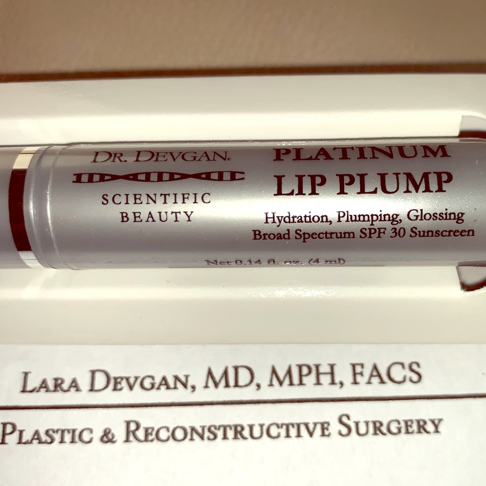 Dr. Devgan Platinum Lip Plump New in Box